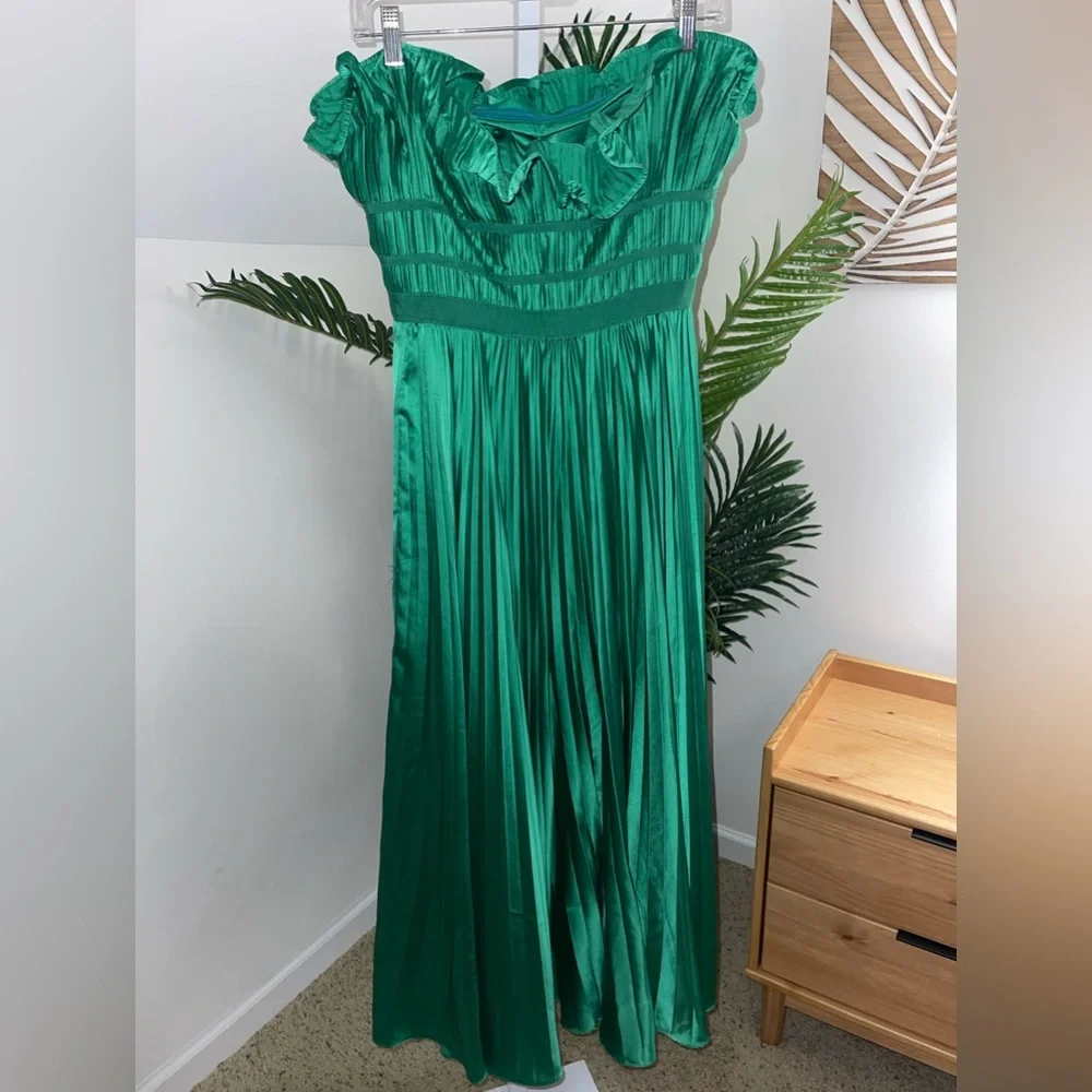 AMUR Giada Dress, Green Satin Pleated, Size 2 - Picture 2 of 7